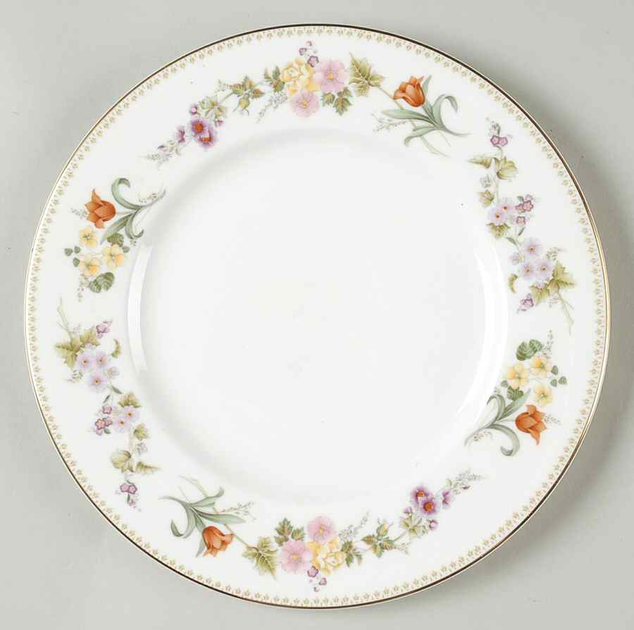 Mirabelle Luncheon Plate by Wedgwood-1