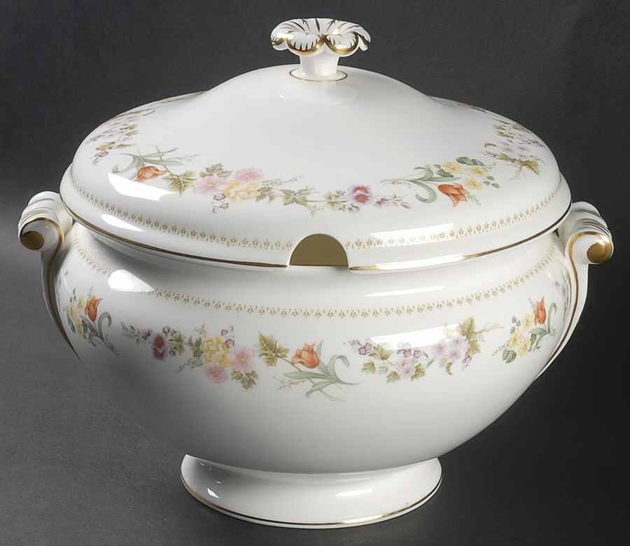Mirabelle Tureen &  Lid by Wedgwood-1