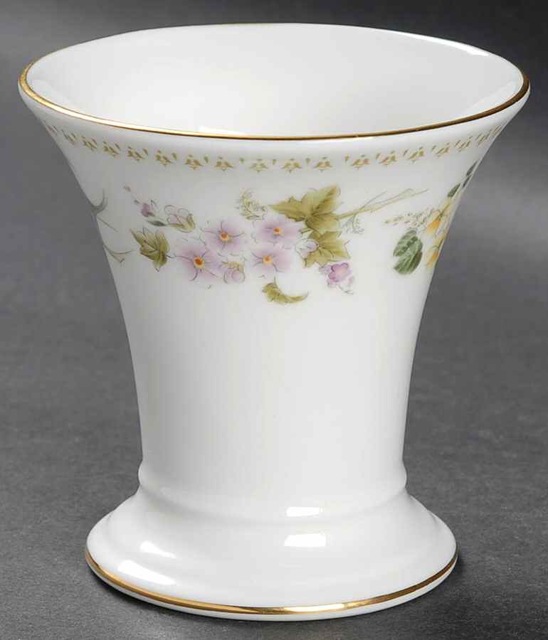Mirabelle Posey Pot by Wedgwood-1