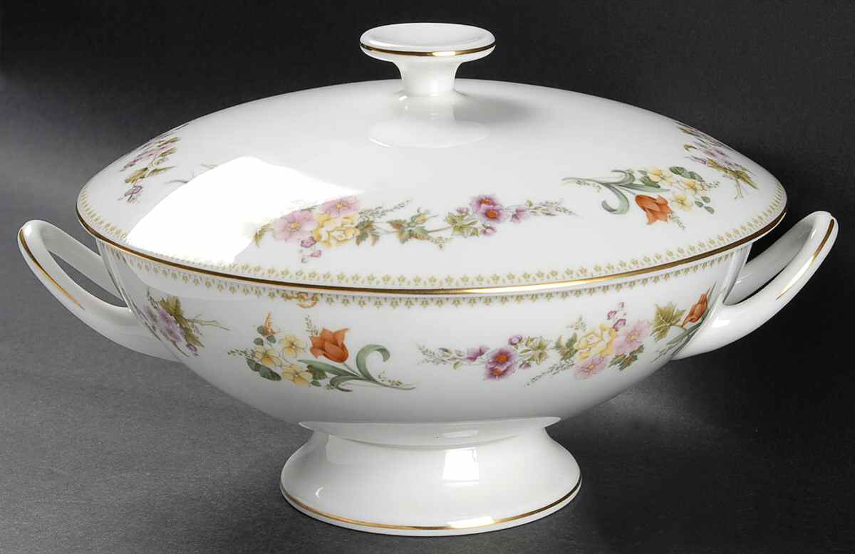 Mirabelle Round Covered Vegetable by Wedgwood-1