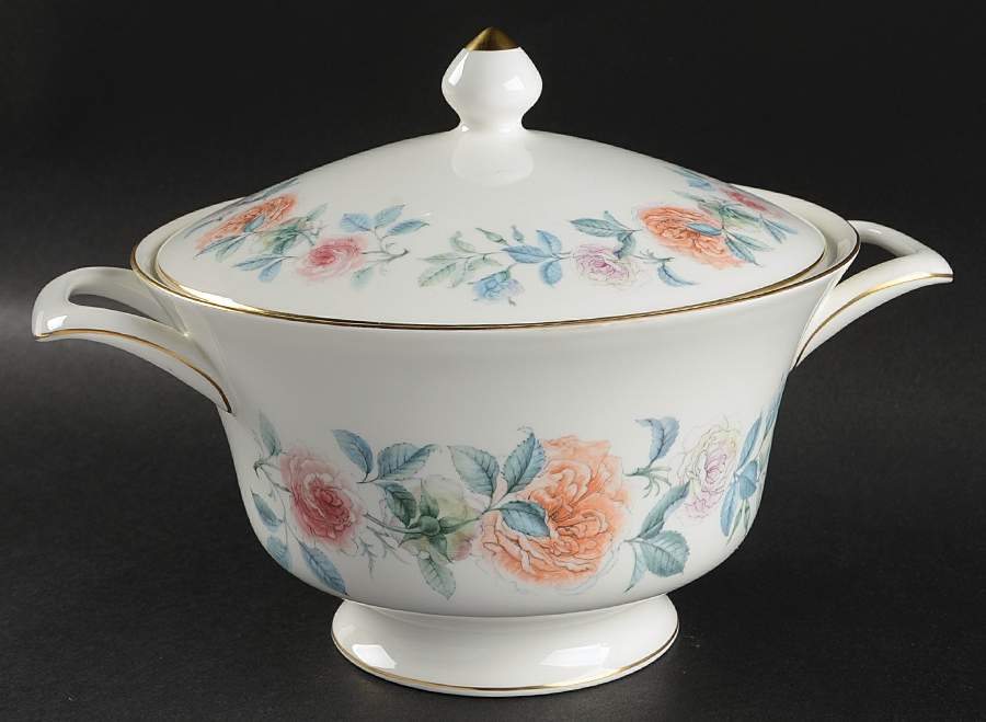 Mist Rose Round Covered Vegetable by Wedgwood-1