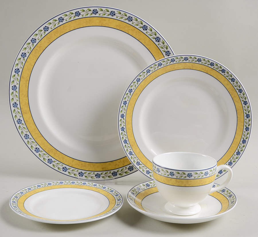 Mistral 5 Piece Place Setting by Wedgwood-1