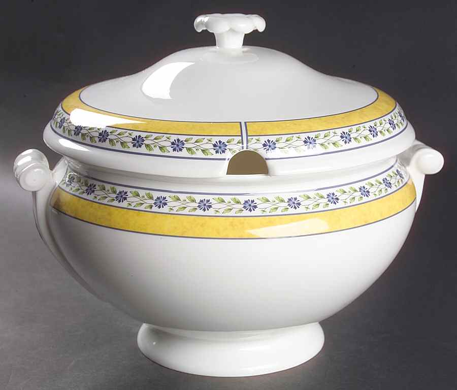 Mistral Tureen &  Lid by Wedgwood-1