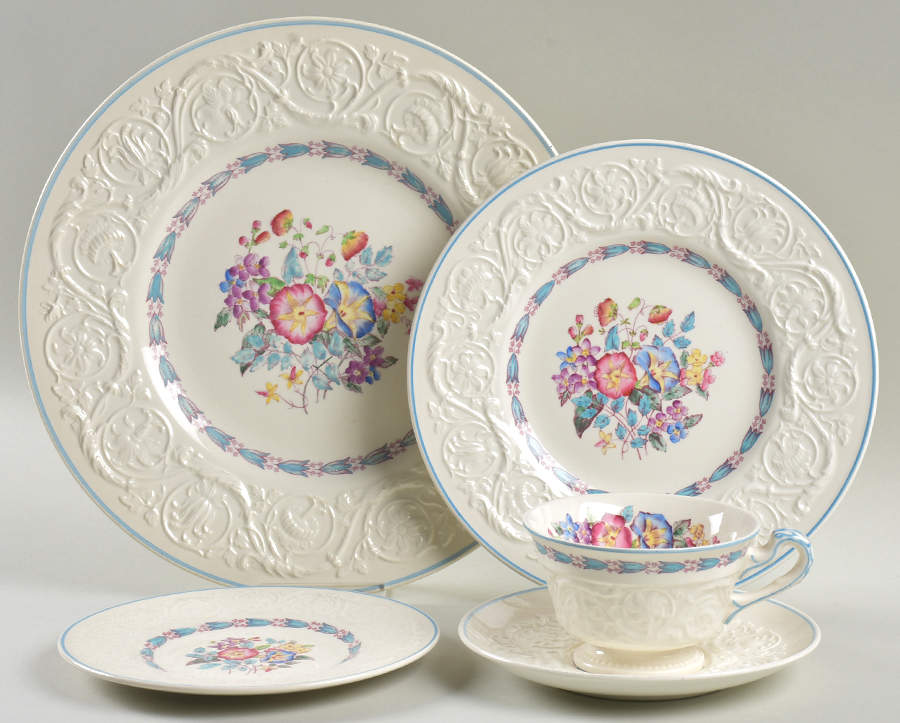 Morning Glory (Blue Trim) 5 Piece Place Setting by Wedgwood-1