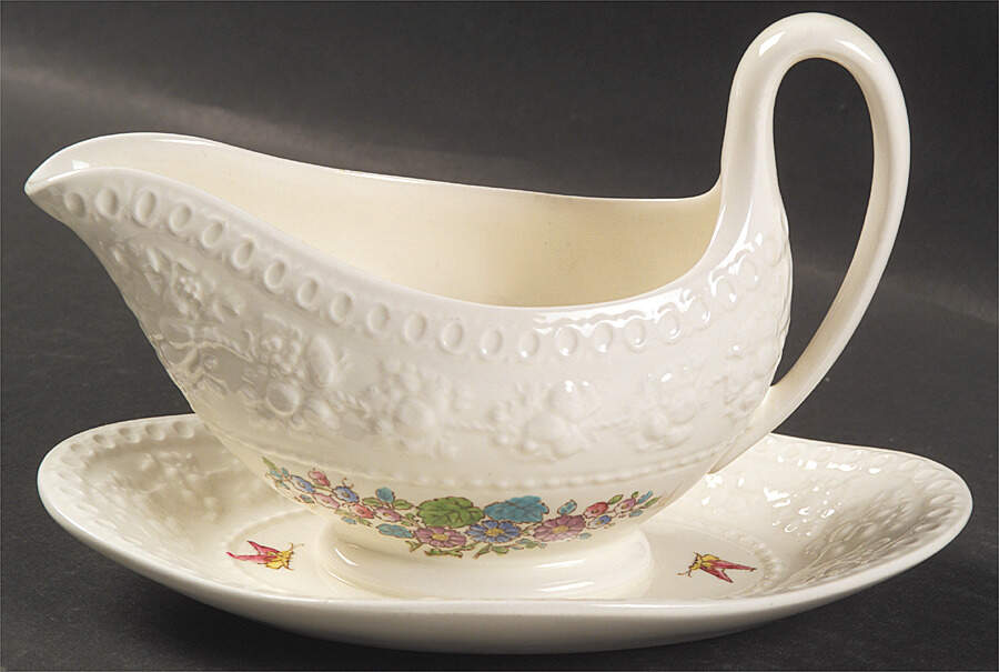 Montreal Gravy Boat with Attached Underplate by Wedgwood-1