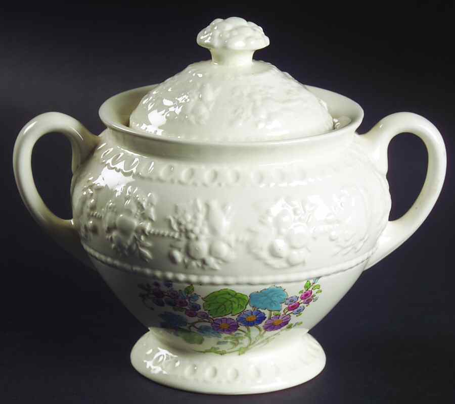 Montreal Sugar Bowl & Lid by Wedgwood-1