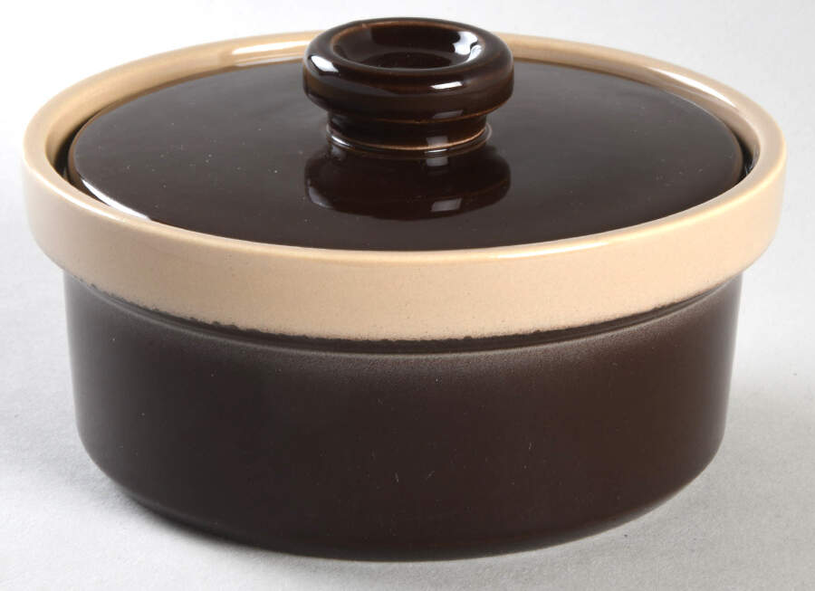 Monterey (Oven to Table) Individual Casserole & Lid by Wedgwood-1