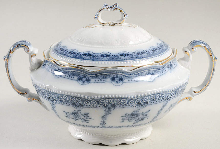Muriel (Gold Trim) Oversize Sugar Bowl & Lid by Wedgwood-1