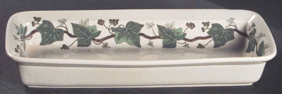 Napoleon Ivy Green (Oven To Table) Narrow Roaster by Wedgwood-1