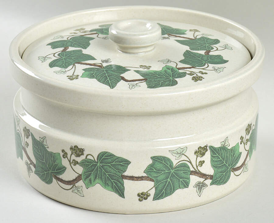 Napoleon Ivy Green (Oven To Table) 2 Qt Round Covered Casserole by Wedgwood-1