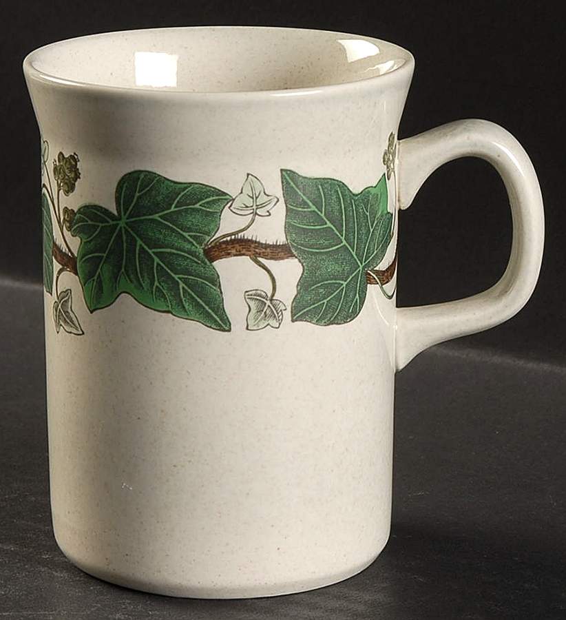 Napoleon Ivy Green (Oven To Table) Mug by Wedgwood-1