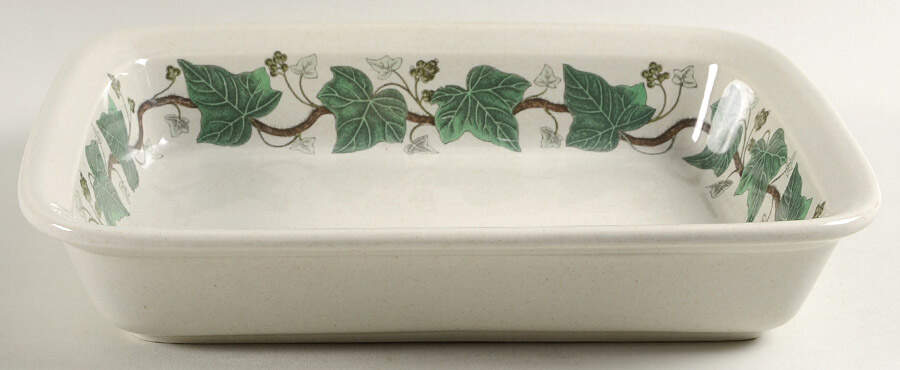 Napoleon Ivy Green (Queen's Ware) 10" Rectangular Baker by Wedgwood-1