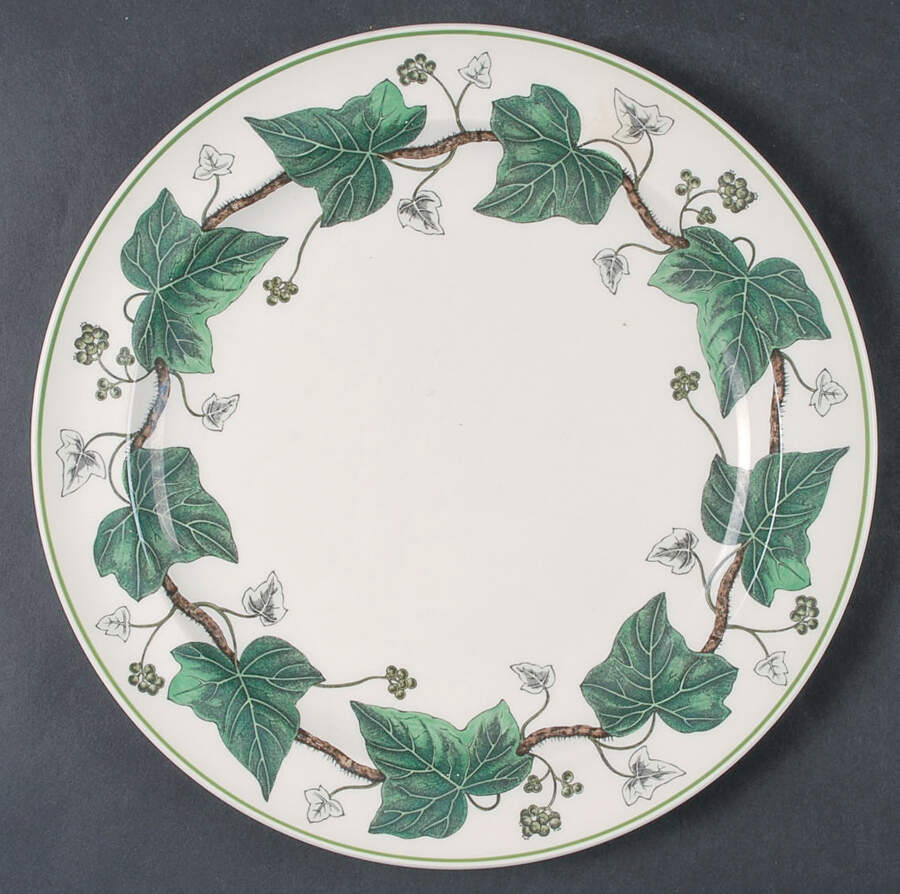 Napoleon Ivy Green (Queen's Ware) Dinner Plate by Wedgwood-1