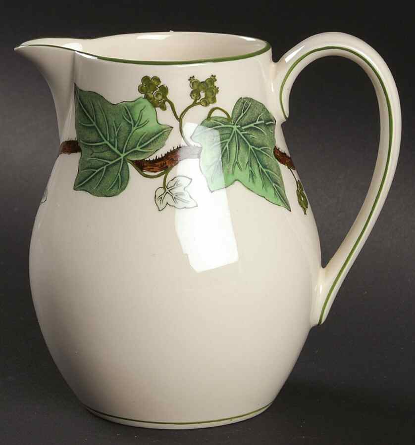 Napoleon Ivy Green (Queen's Ware) Creamer by Wedgwood-1