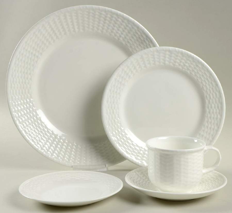 Nantucket 40 Piece Estate Set by Wedgwood-1