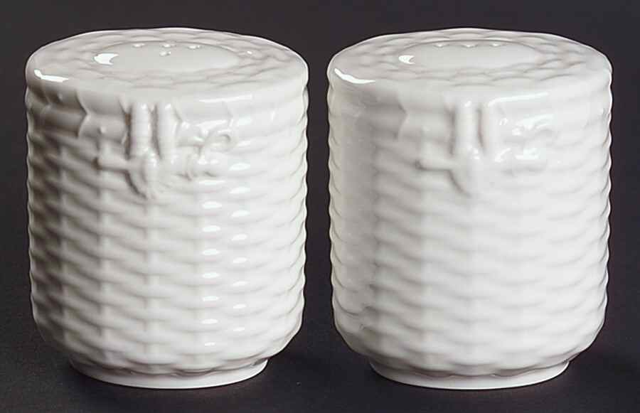 Nantucket Salt & Pepper Set by Wedgwood-1