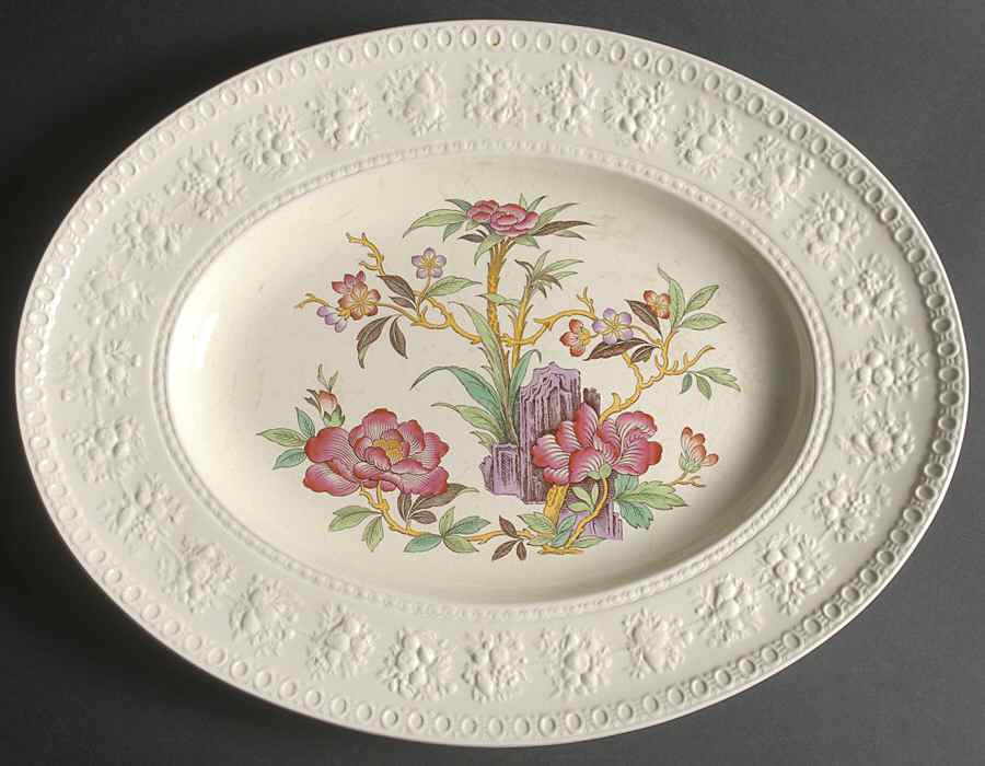 Nankin Wellesley 16" Oval Serving Platter by Wedgwood-1