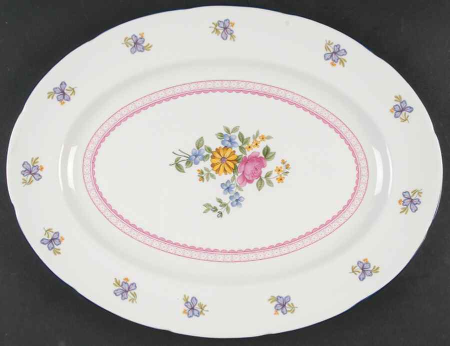 Naomi 15" Oval Serving Platter by Wedgwood-1