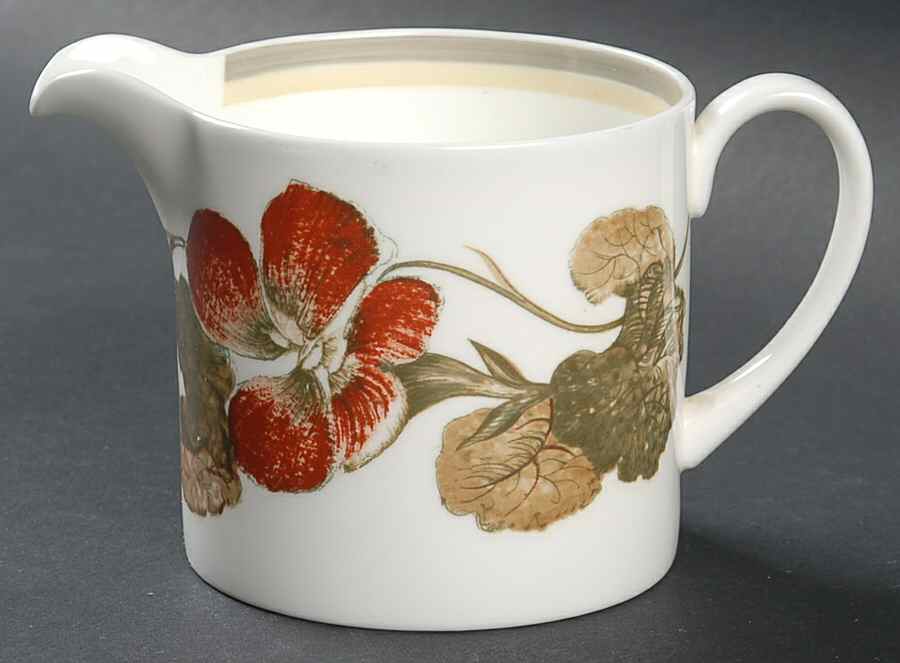 Nasturium (Bone) Creamer by Wedgwood-1