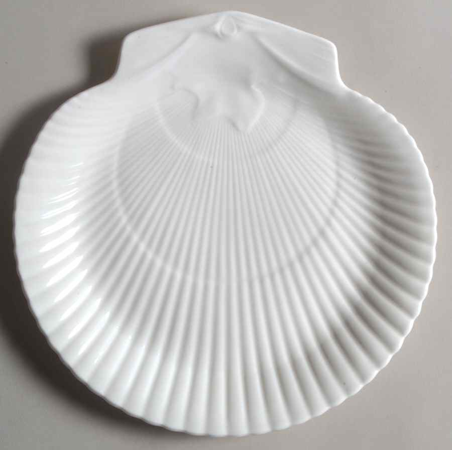 Nautilus (Glossy) Salad Plate by Wedgwood-1