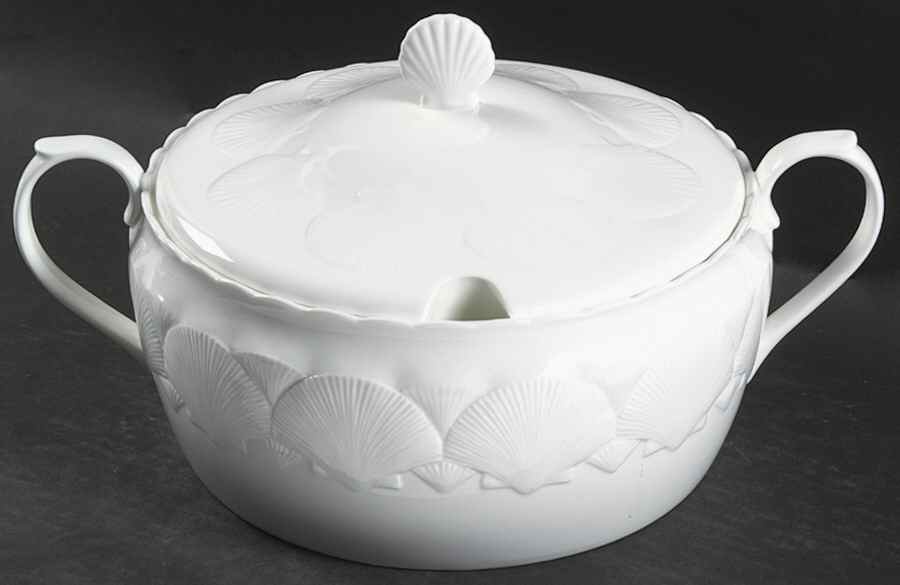 Oceanside Tureen &  Lid by Wedgwood-1
