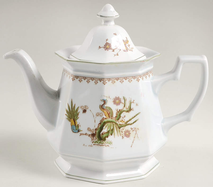 Old Chelsea Teapot & Lid by Wedgwood-1