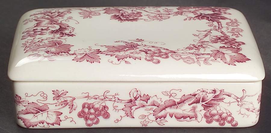 Old Vine Purple Cigarette Box & Lid by Wedgwood-1