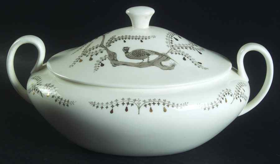 Partridge In A Pear Tree Oval Covered Vegetable by Wedgwood-1