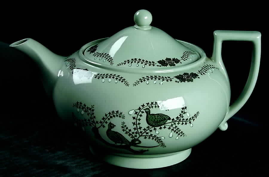 Partridge In A Pear Tree Teapot & Lid by Wedgwood-1