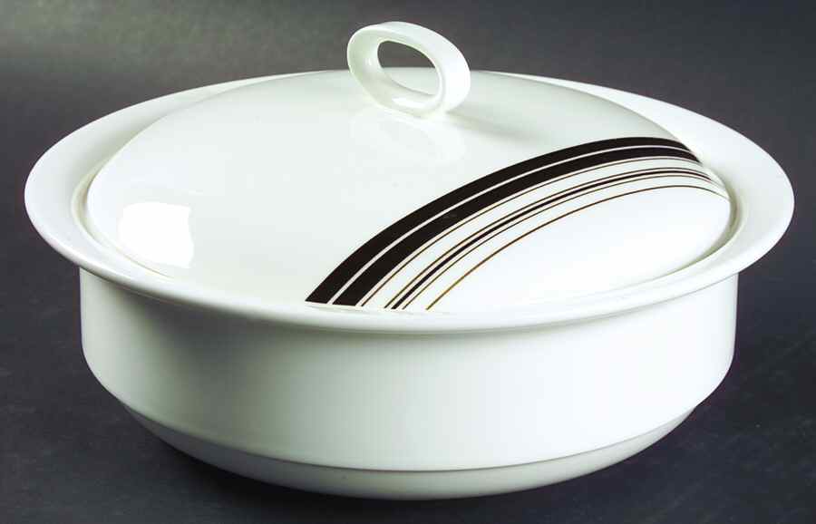 Parallels 1.5 Qt Round Covered Casserole by Wedgwood-1
