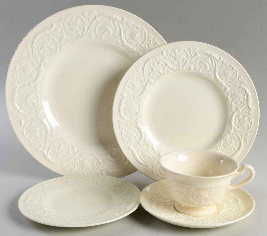 Patrician (Old, 1927-1986) 40 Piece Set by Wedgwood-1