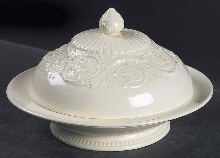 Patrician (Old, 1927-1986) Muffin Dish & Lid by Wedgwood-1