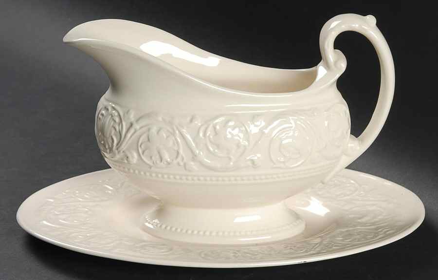 Patrician (Old, 1927-1986) Gravy Boat with Attached Underplate by Wedgwood-1