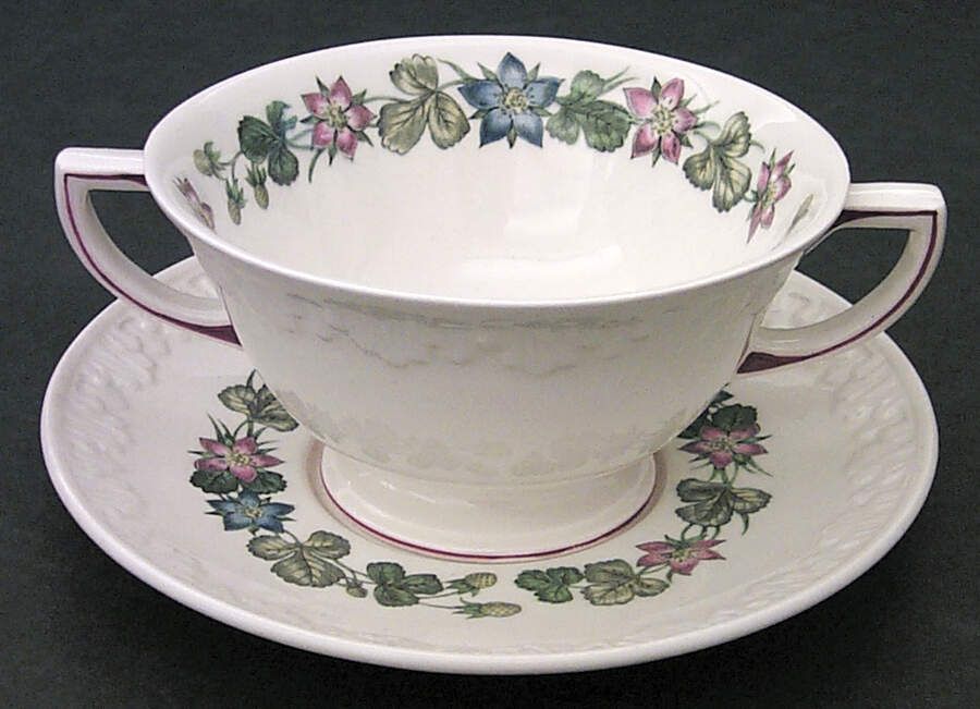 Pembroke Footed Cream Soup Bowl & Saucer Set by Wedgwood-1