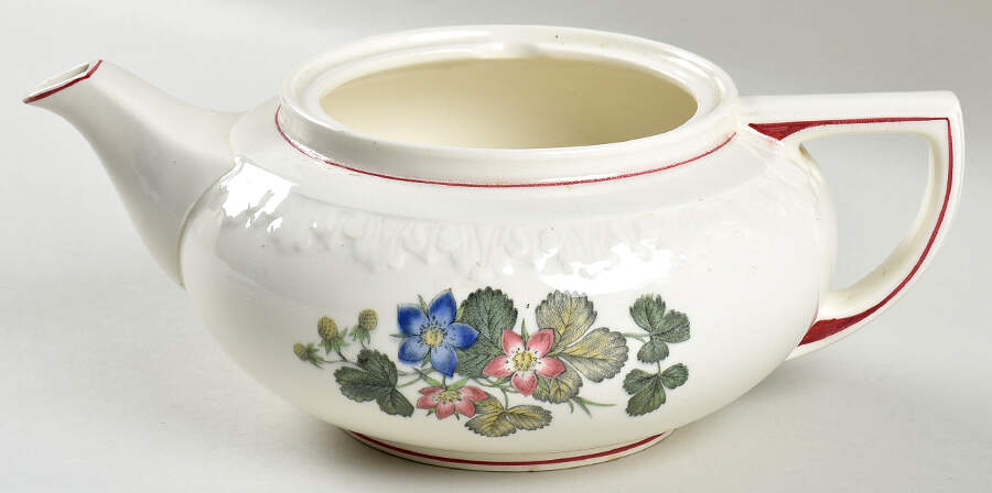 Pembroke Teapot No Lid by Wedgwood-1