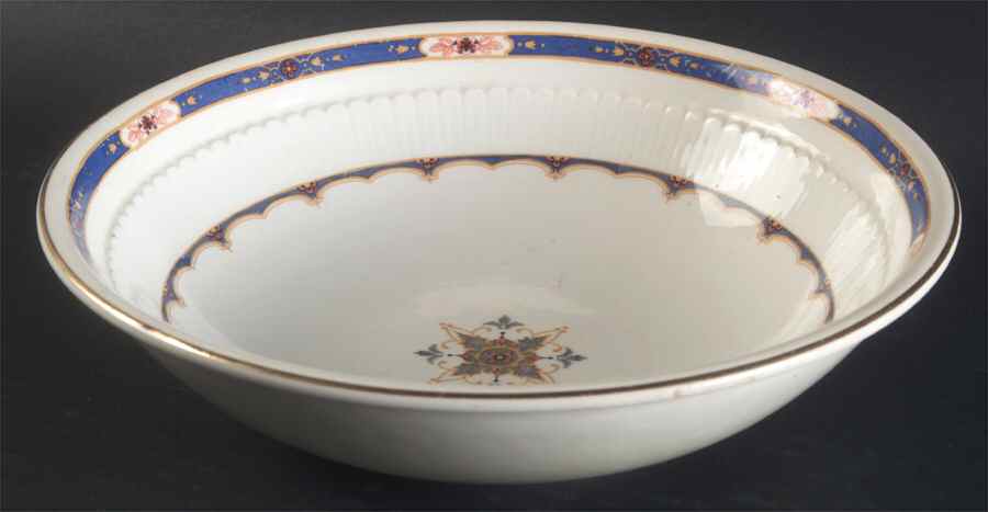 Pembroke 8" Round Vegetable Bowl by Wedgwood-1