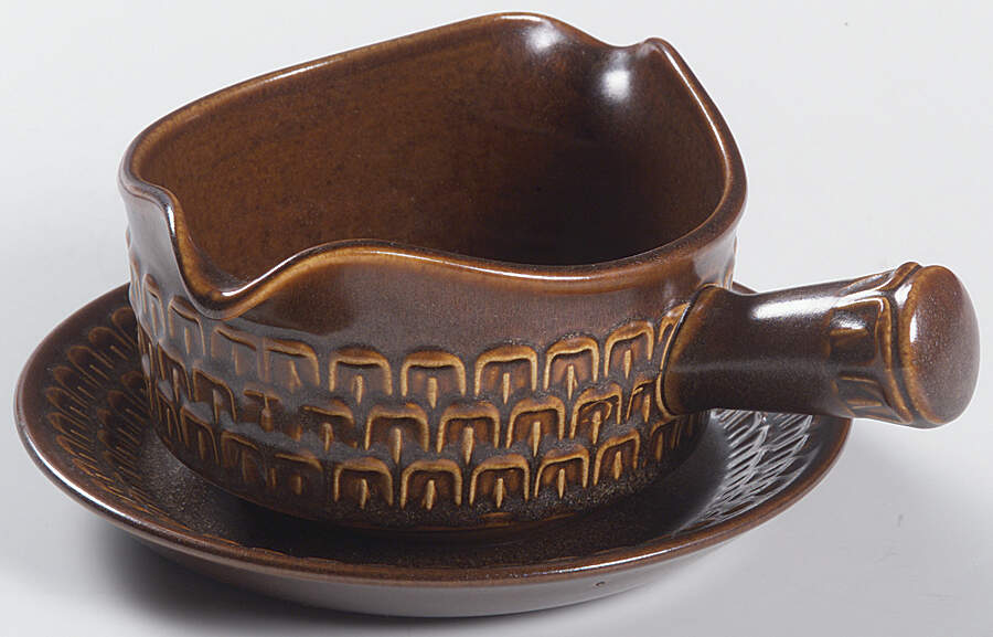 Pennine Gravy Boat & Underplate by Wedgwood-1