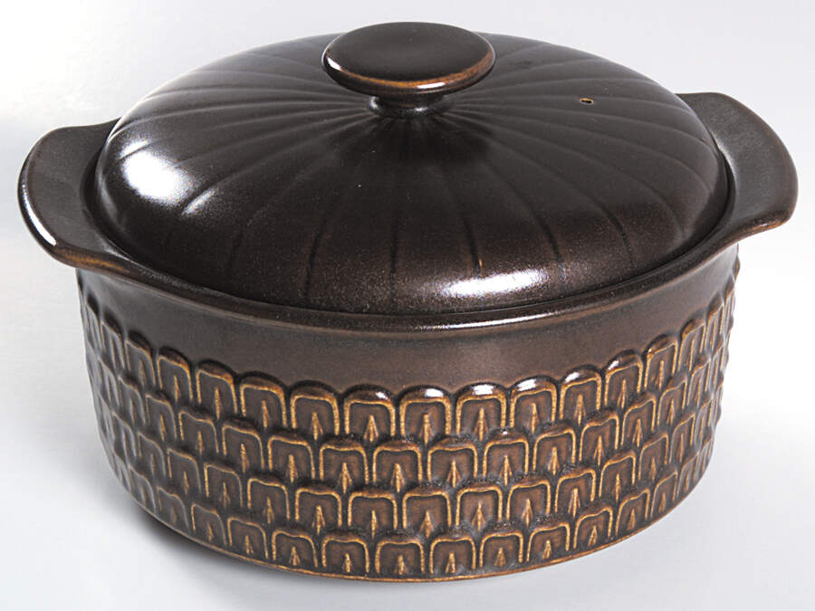 Pennine 1 Qt Round Covered Casserole by Wedgwood-1