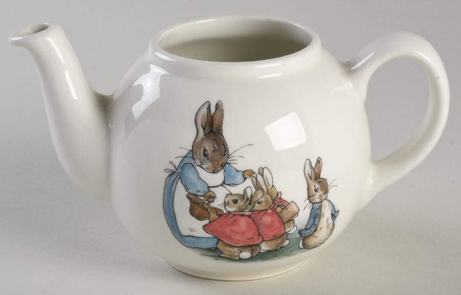 Peter Rabbit Child's Teapot No Lid by Wedgwood-1