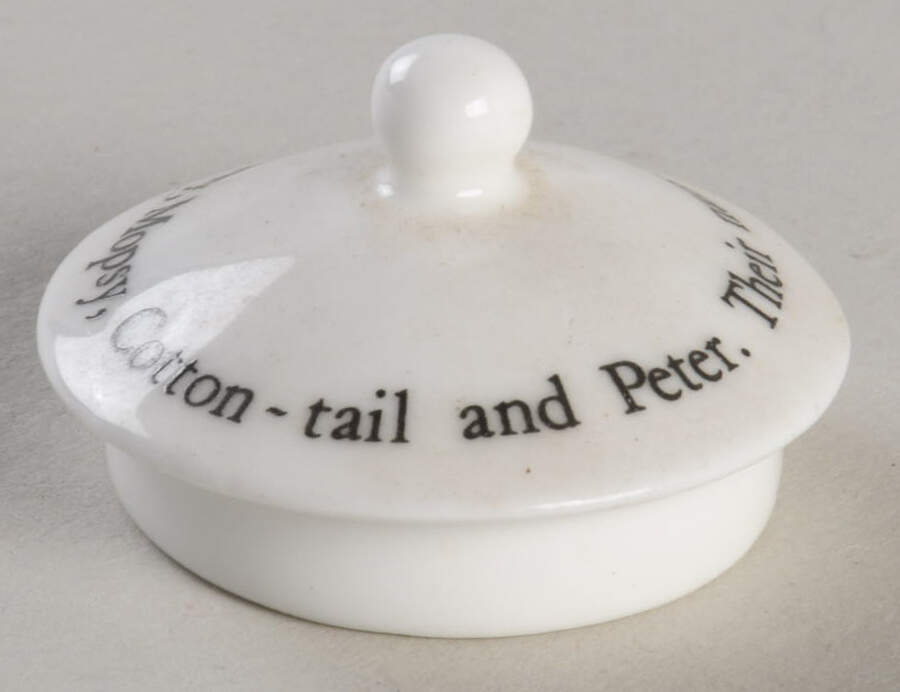 Peter Rabbit Lid for Miniature Teapot by Wedgwood-1