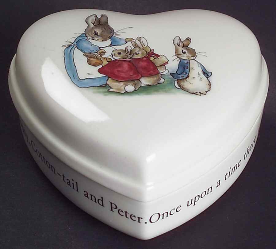 Peter Rabbit Heart Shape Box & Lid by Wedgwood-1