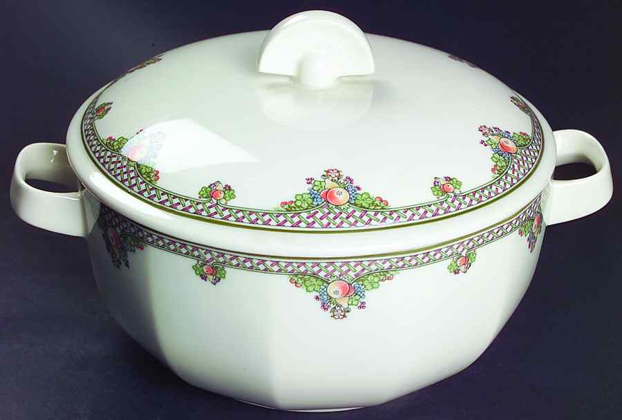 Pergola Round Covered Vegetable by Wedgwood-1