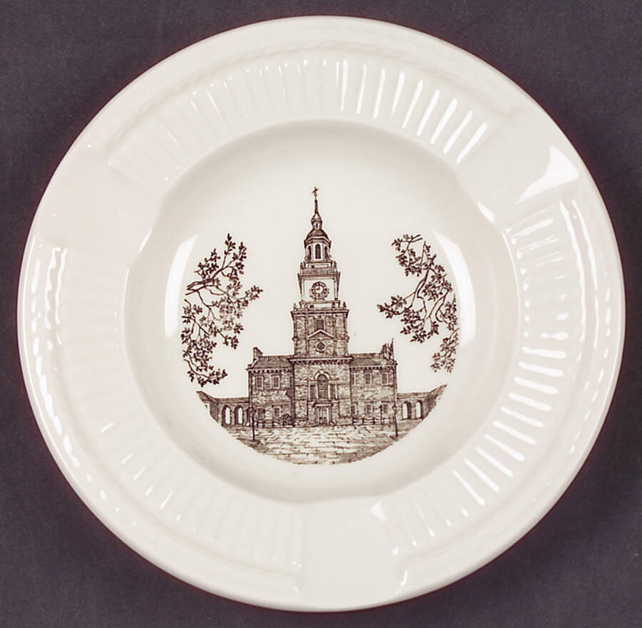 Philadelphia Small Ashtray by Wedgwood-1