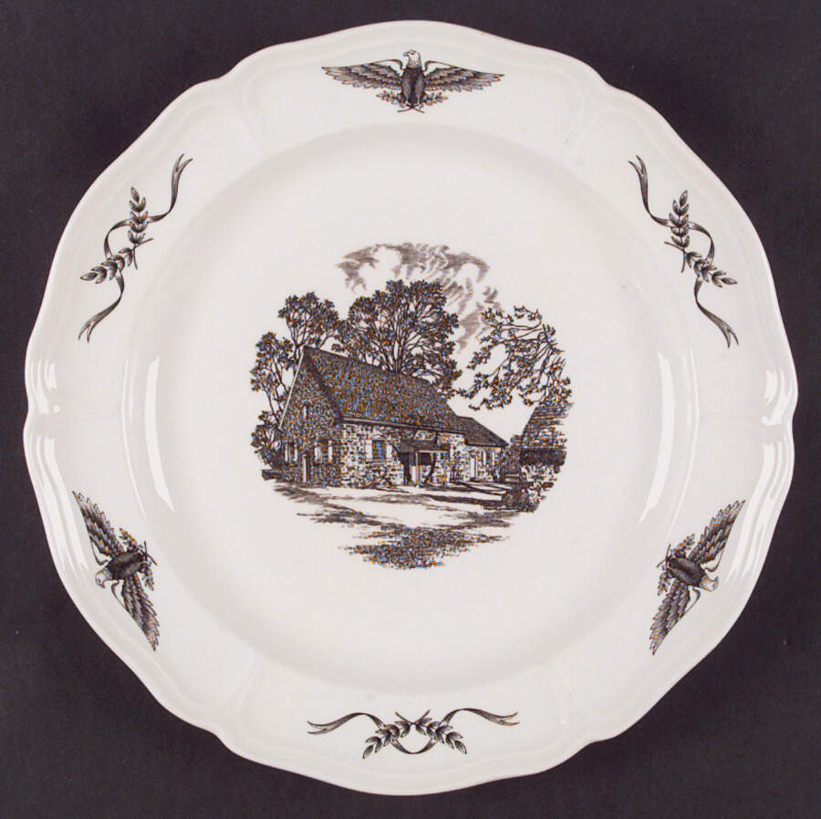 Philadelphia Dinner Plate by Wedgwood-1
