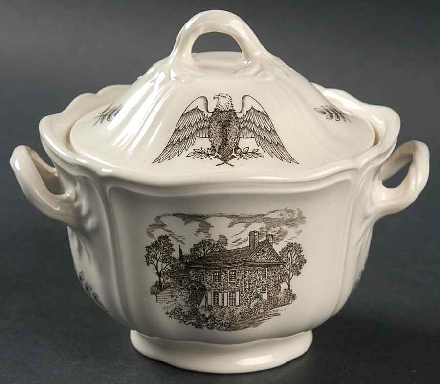 Philadelphia Sugar Bowl & Lid by Wedgwood-1