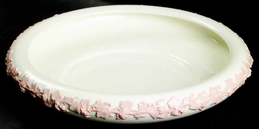 Pink On Cream Color (Plain edge) Gardenia Bowl by Wedgwood-1