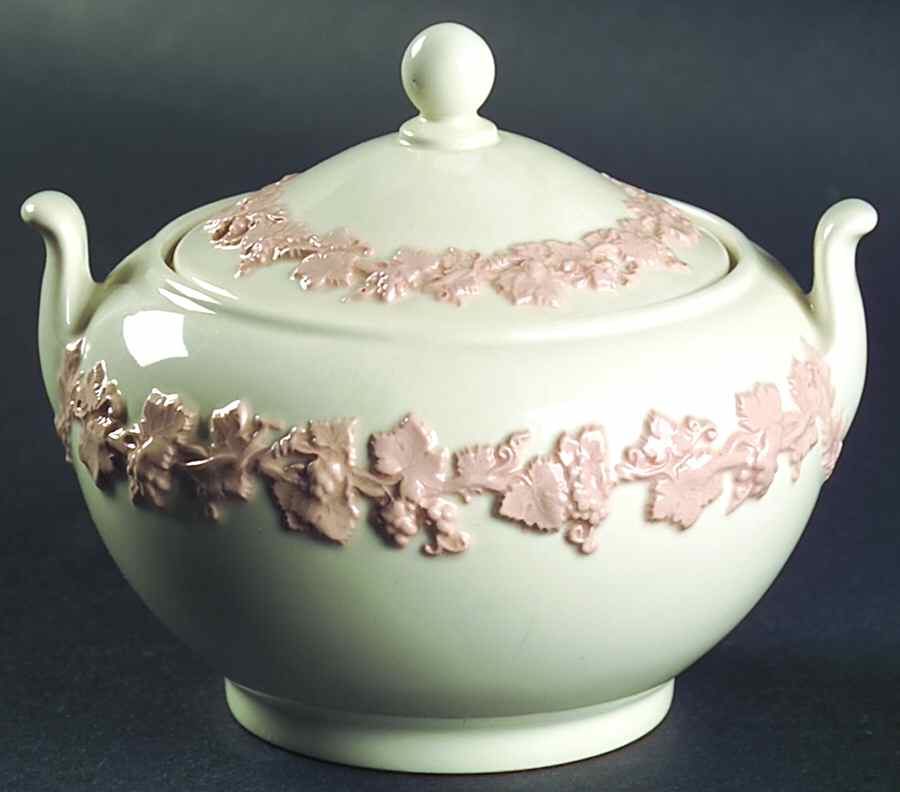 Pink On Cream Color (Plain edge) Sugar Bowl & Lid by Wedgwood-1