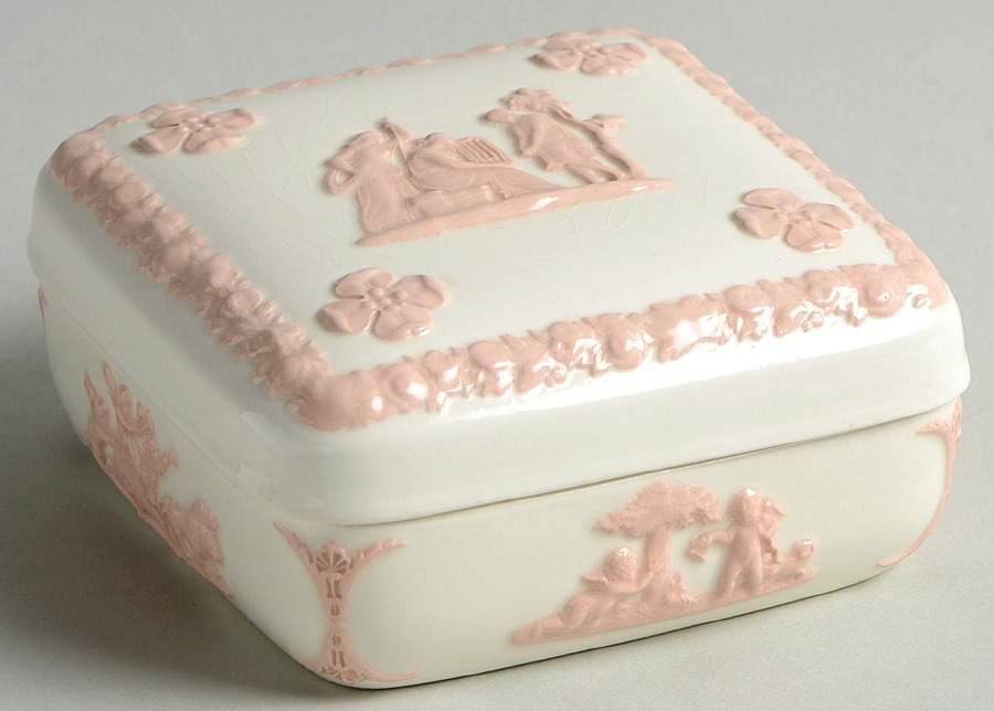 Pink On Cream Color (Plain edge) Square Box & Lid by Wedgwood-1