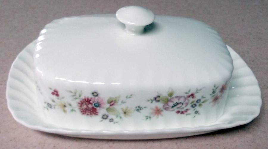 Posy (Sprial Flute) Square Covered Butter by Wedgwood-1