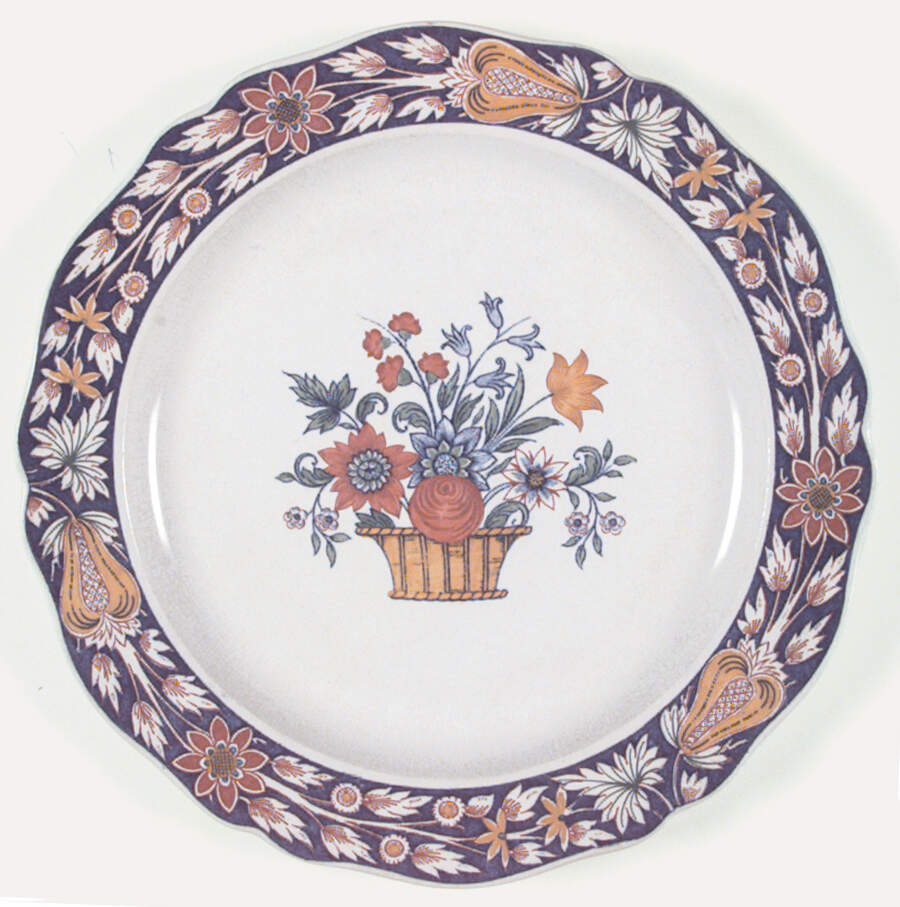 Poterat Dinner Plate by Wedgwood-1